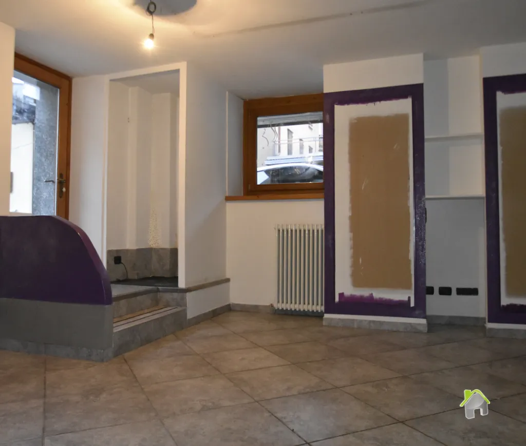 commerciale affittasi1.webp